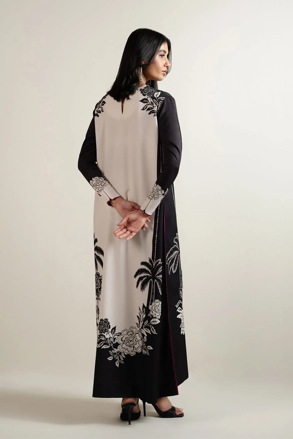 ARYAH Kaftan