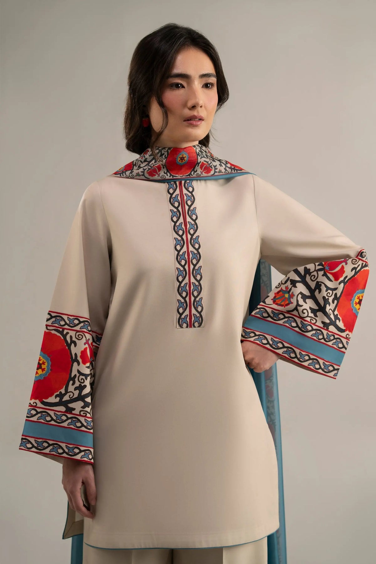 Medallion 3Pc Stitched