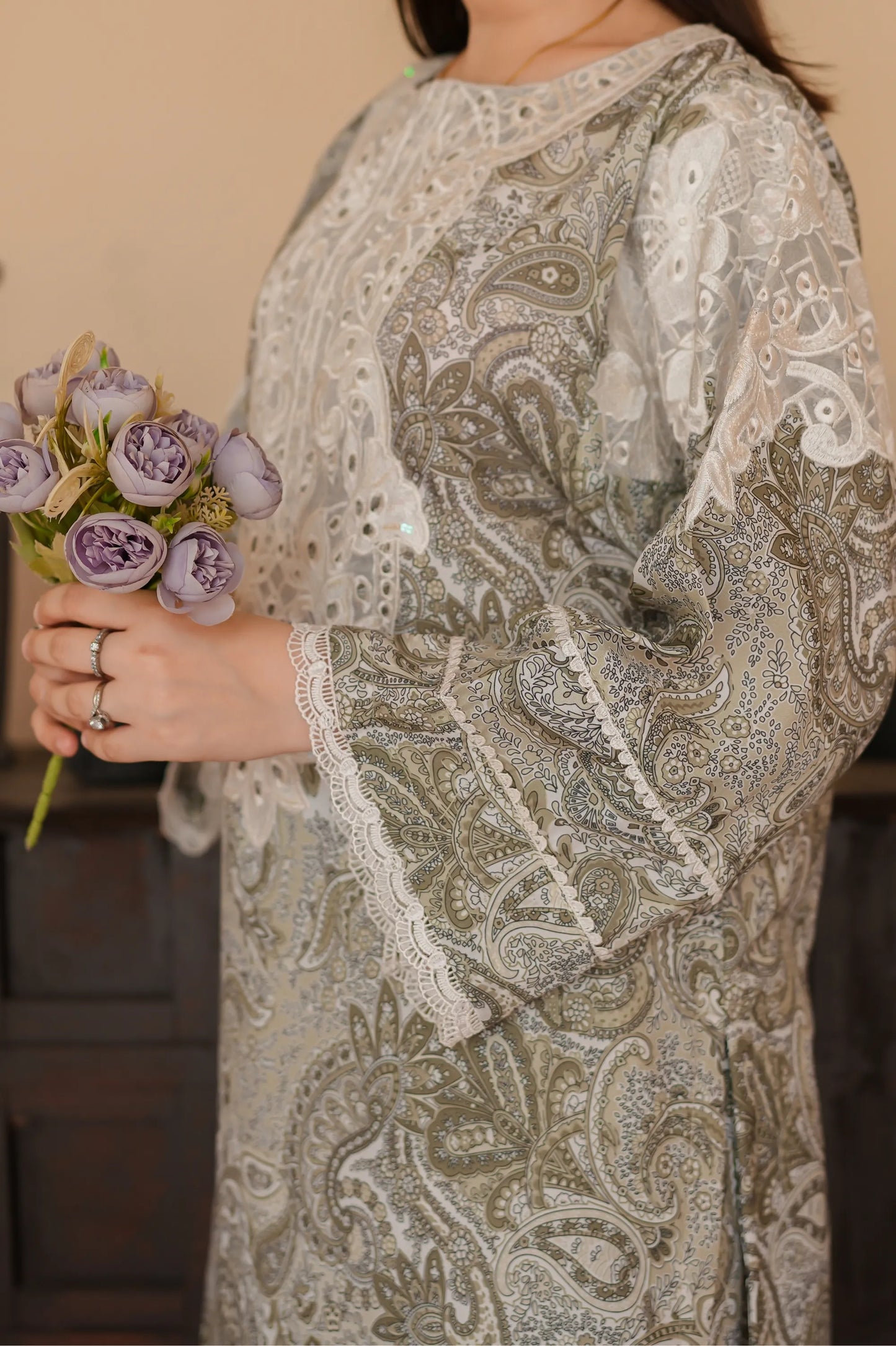 Noor 2PC