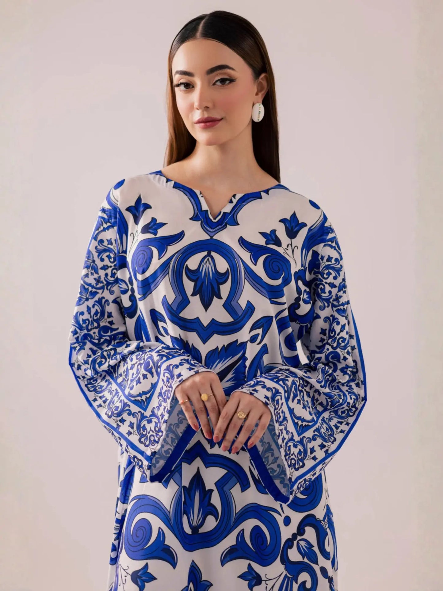 ELARA Kaftan