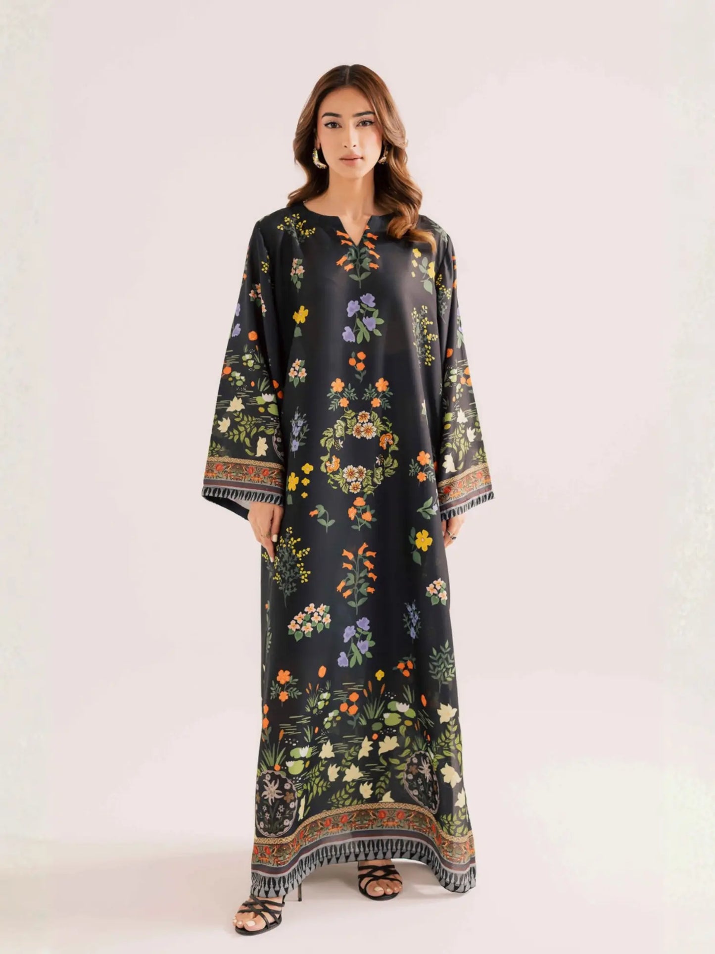 NOIRA Kaftan