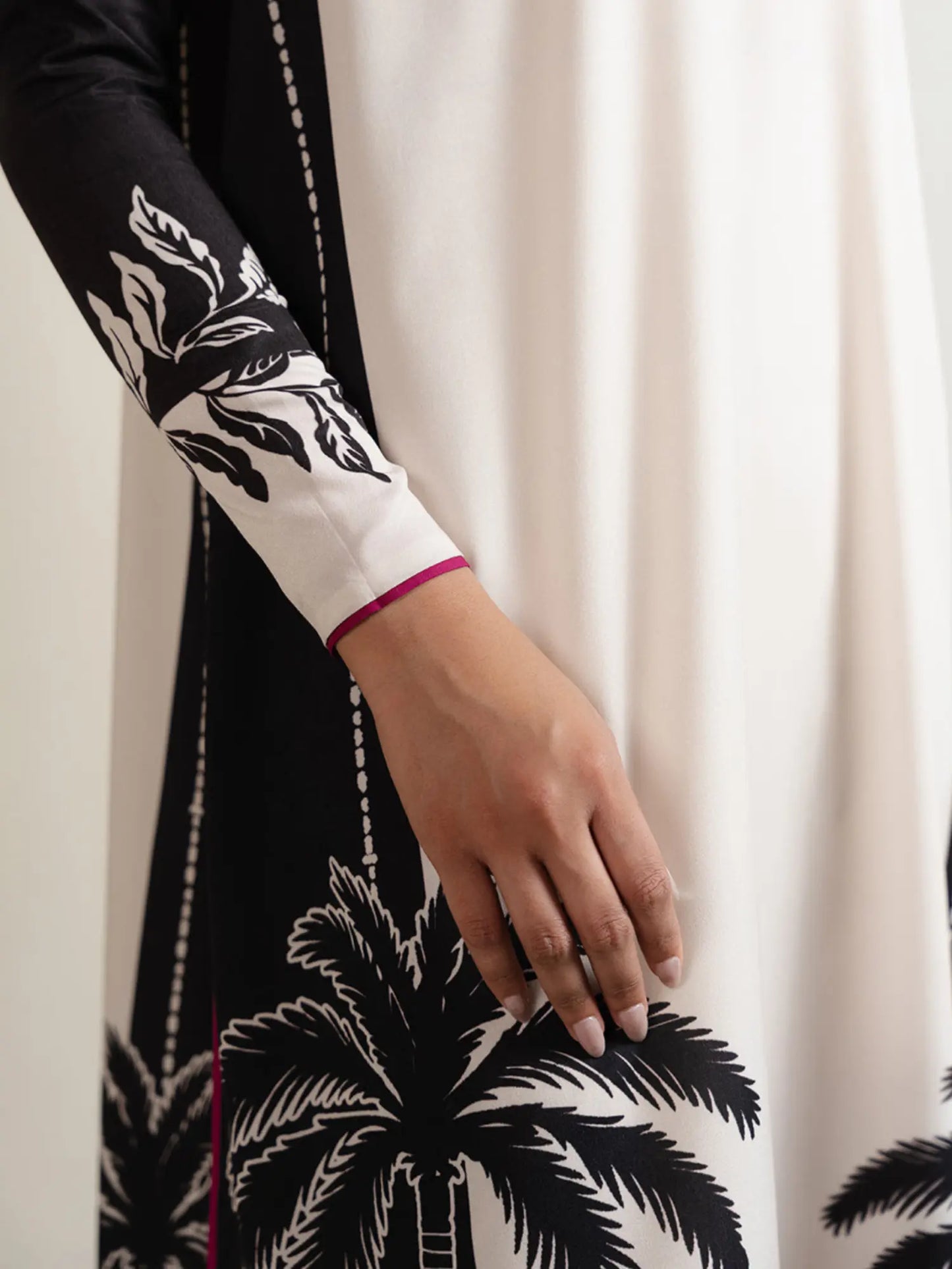 ARYAH Kaftan