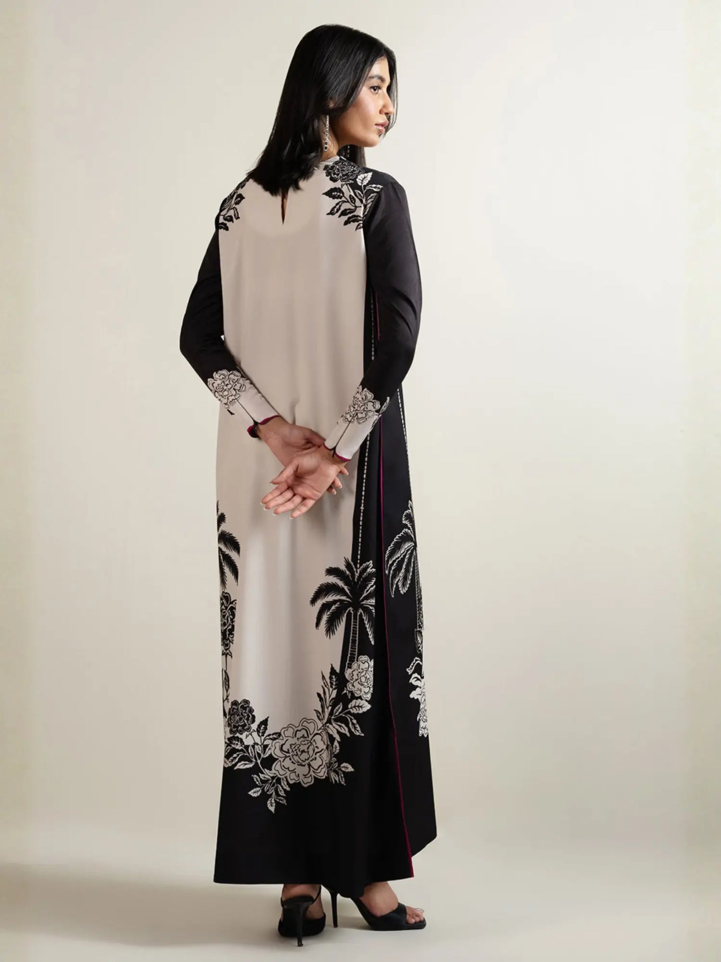 ARYAH Kaftan