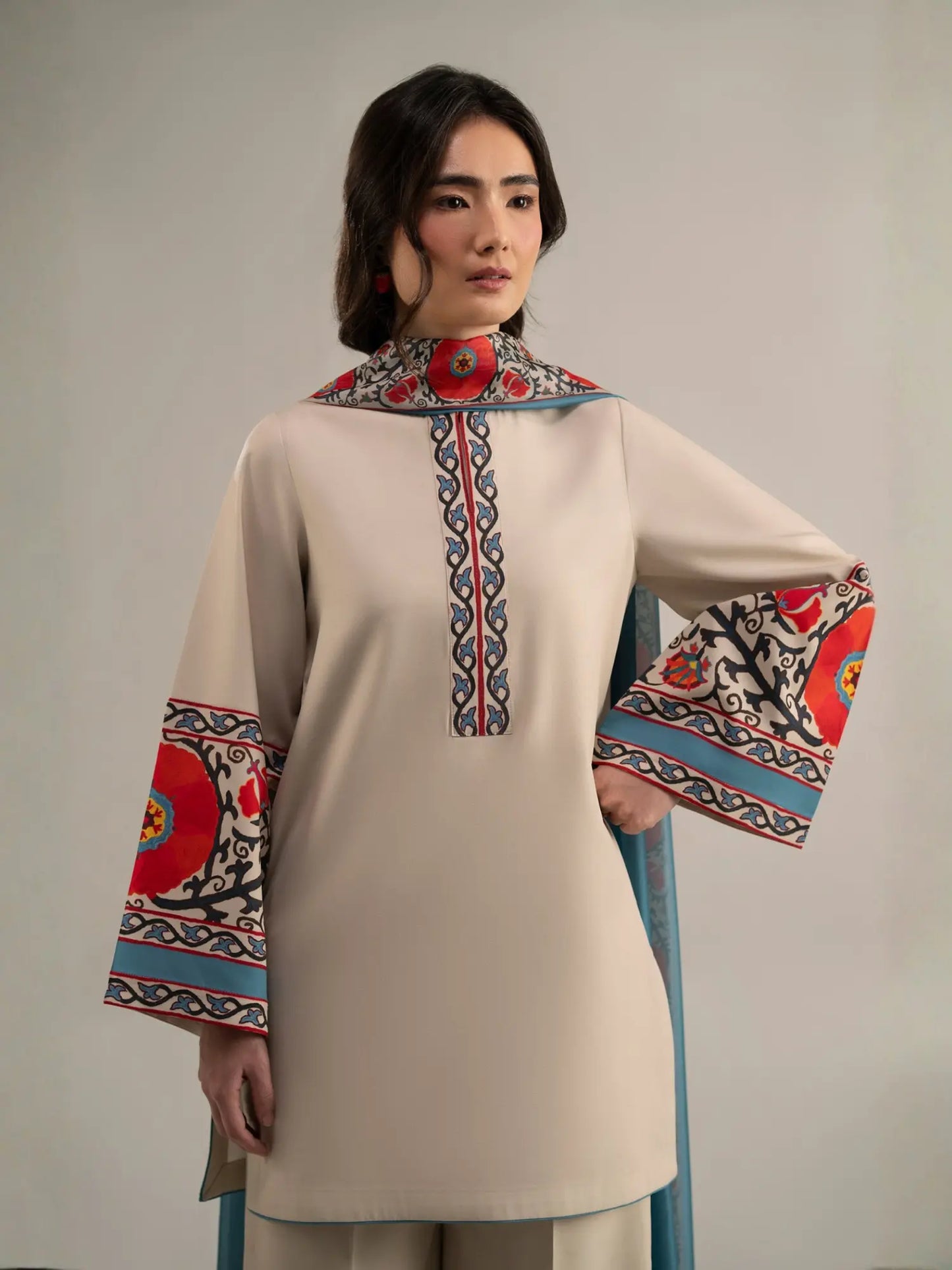 Medallion 3Pc Stitched